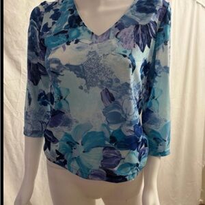 Claudia Richard Blue Floral V-Neck Blouse
